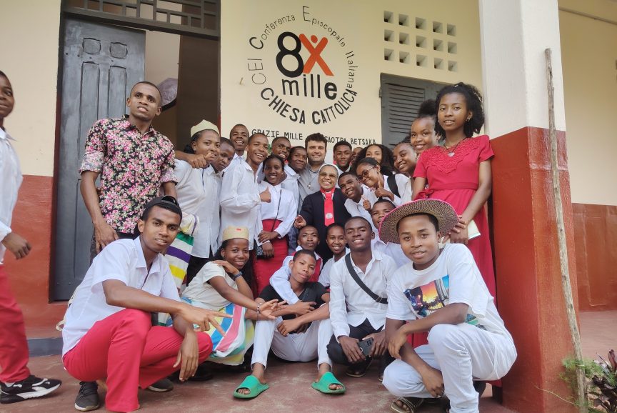 8xmille-madagascar4-scaled-aspect-ratio-864-578