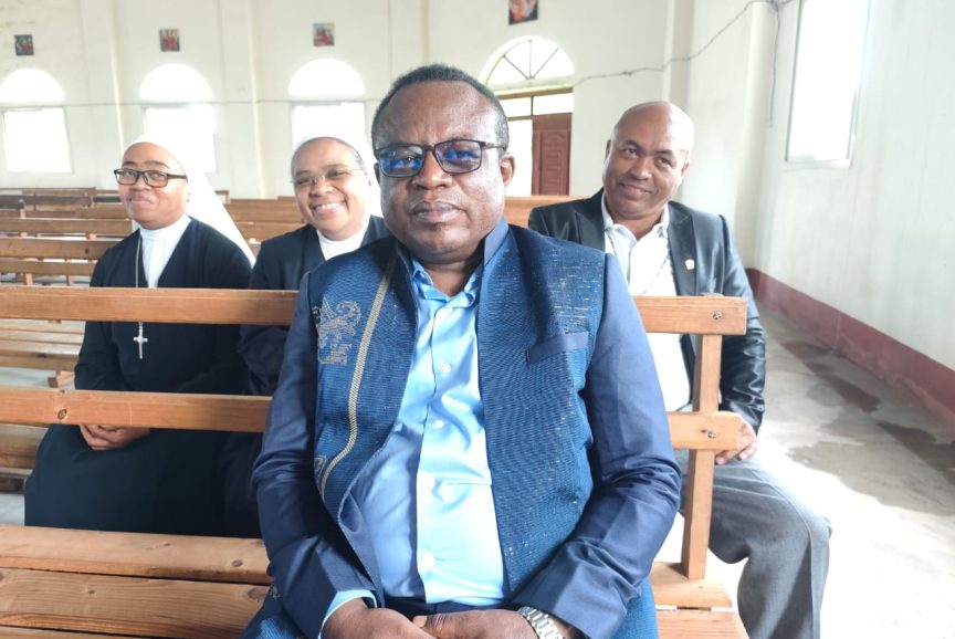 8xmille-madagascar6-aspect-ratio-864-578