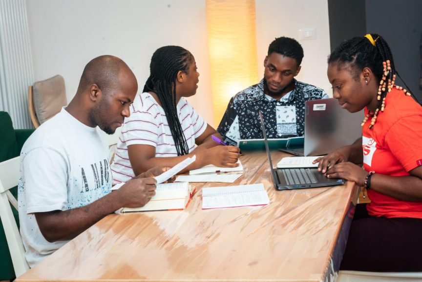 WhatsApp-Image-2026-04-10-at-15.45.50-1-aspect-ratio-864-578