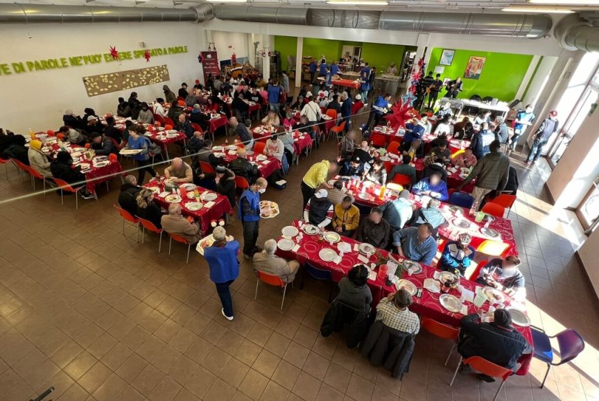 cena-natale-2023-cittadella-dellaccoglienza-caritas-aspect-ratio-864-578